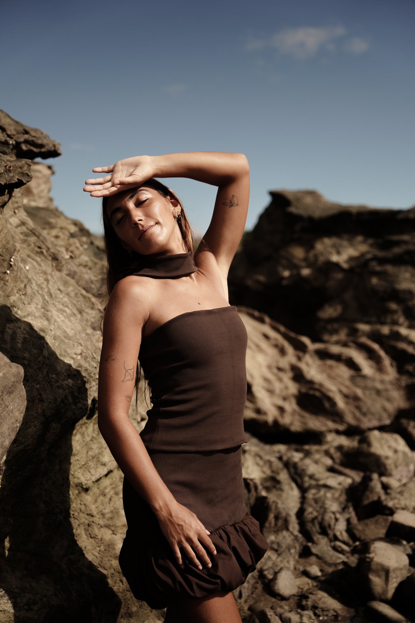 Nusa Strapless Top