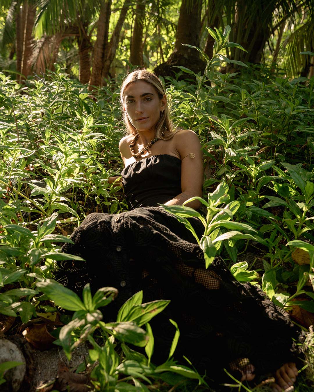 Falda volantes color Negro - Ochi and Co