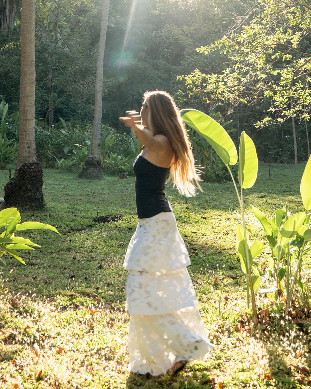 Falda volantes color Blanco - Vista trasera