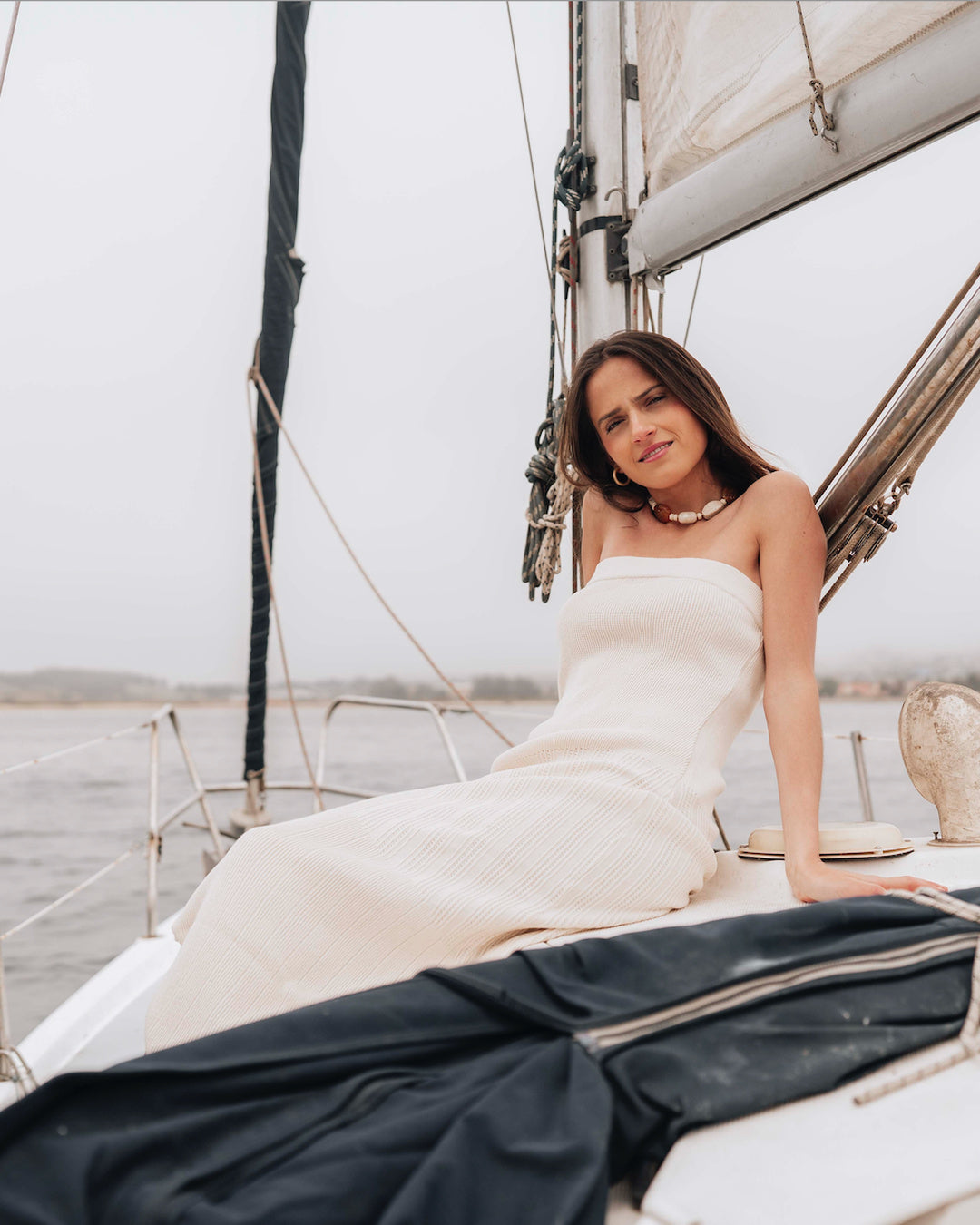 Vestido Tejido Strapless - Look completo outfit