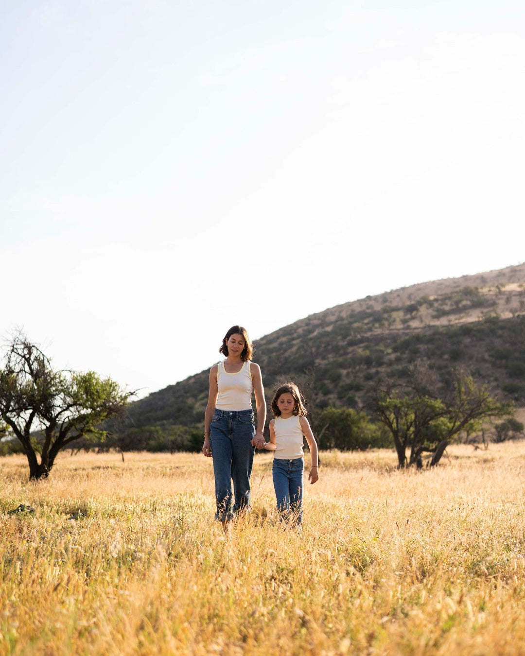 LITTLE TANK TOP - Detalle producto Ochi and Co