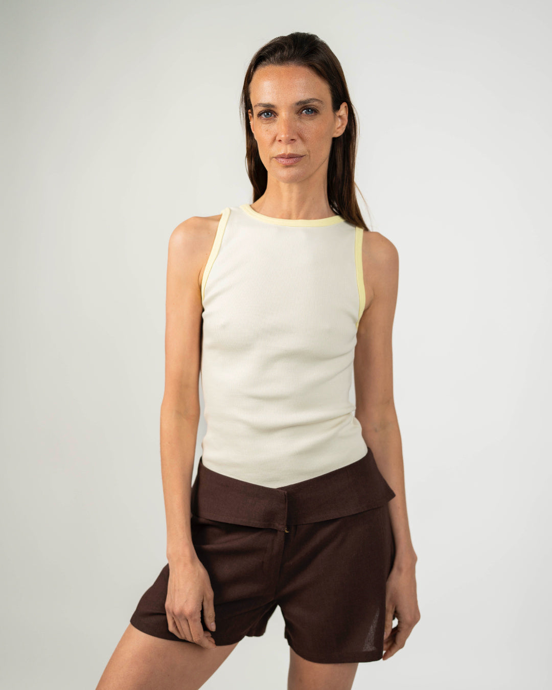 Tank top halter color Crudo - Ochi and Co