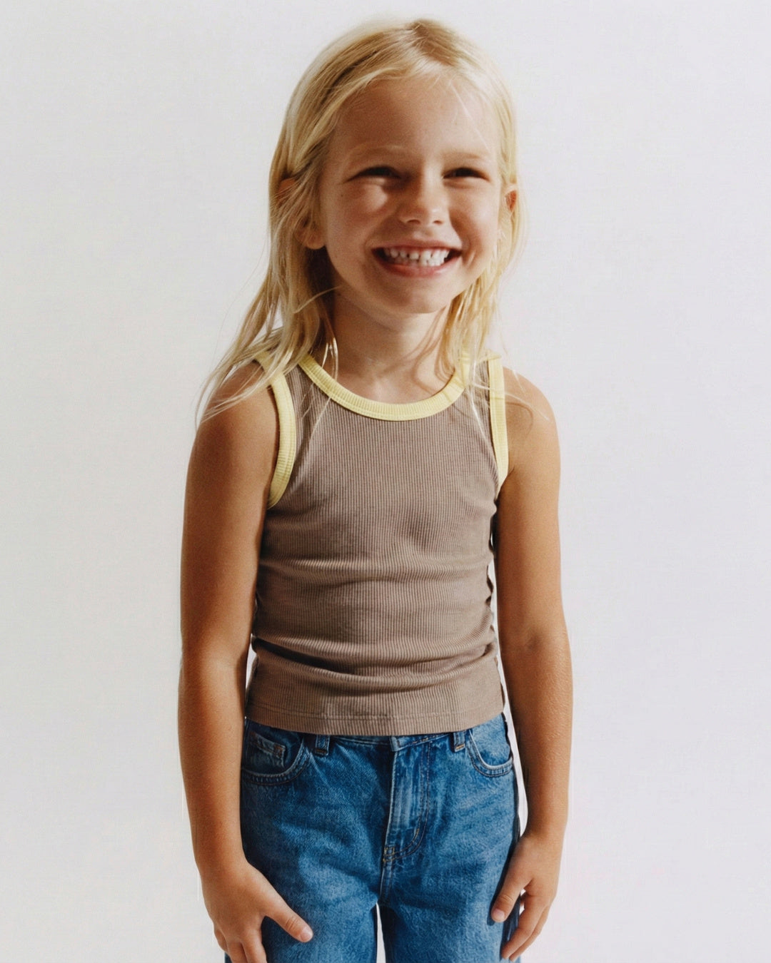 Little tank top color Amarillo - Ochi and Co