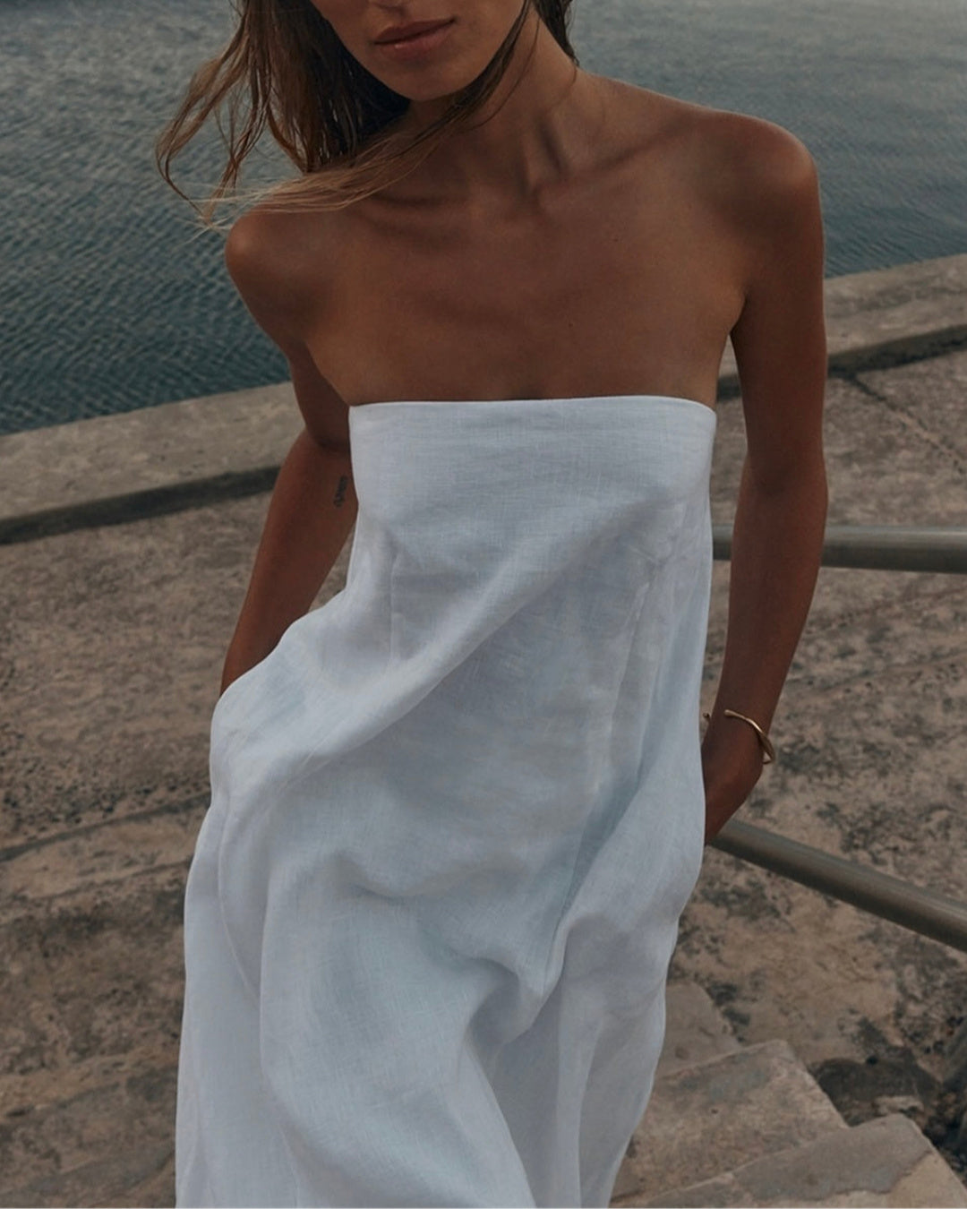 Vestido petra color Crudo/Ivory - Vista trasera