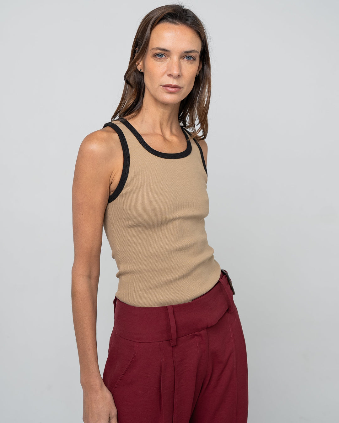 Tank top color Negro - Ochi and Co