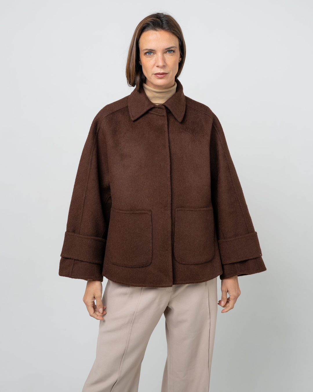 Abrigo alpaca y lana - Vista lateral