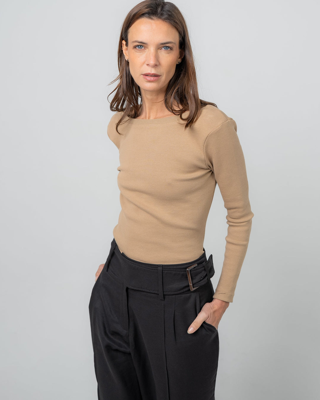 Polera rib manga larga - Detalle producto Ochi and Co