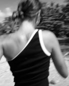 Top asimétrico duo - Detalle de tela