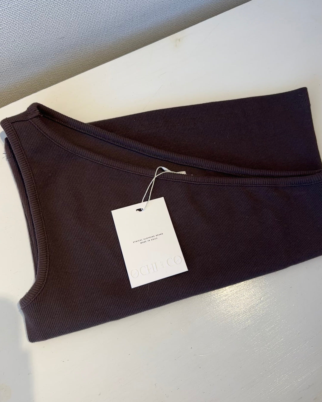 Top asimétrico duo - Look completo outfit