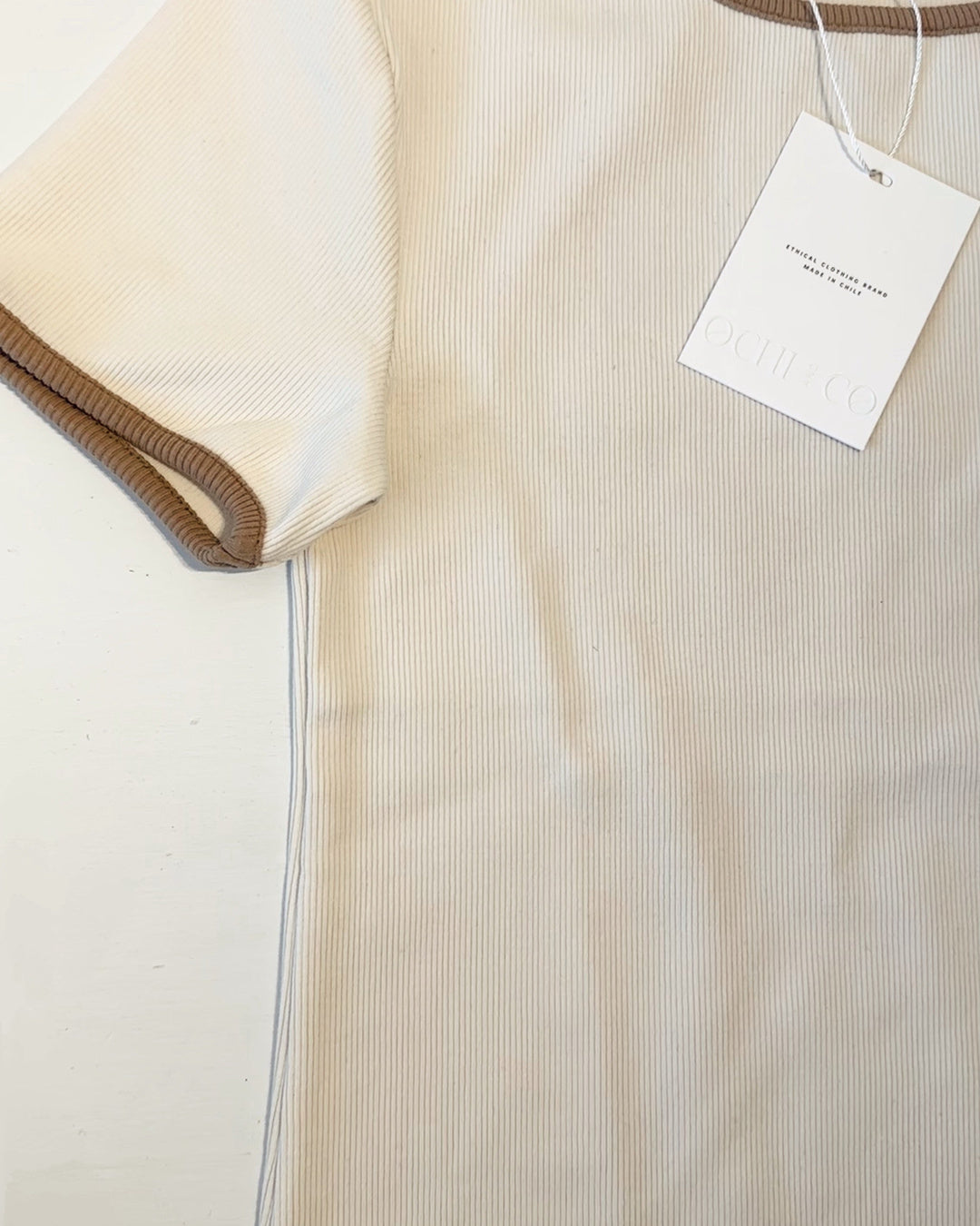 Polera manga corta - Detalle producto Ochi and Co