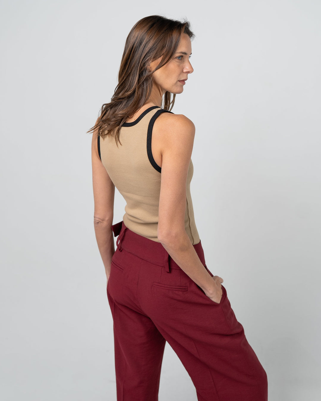 Tank top color Negro - Vista trasera