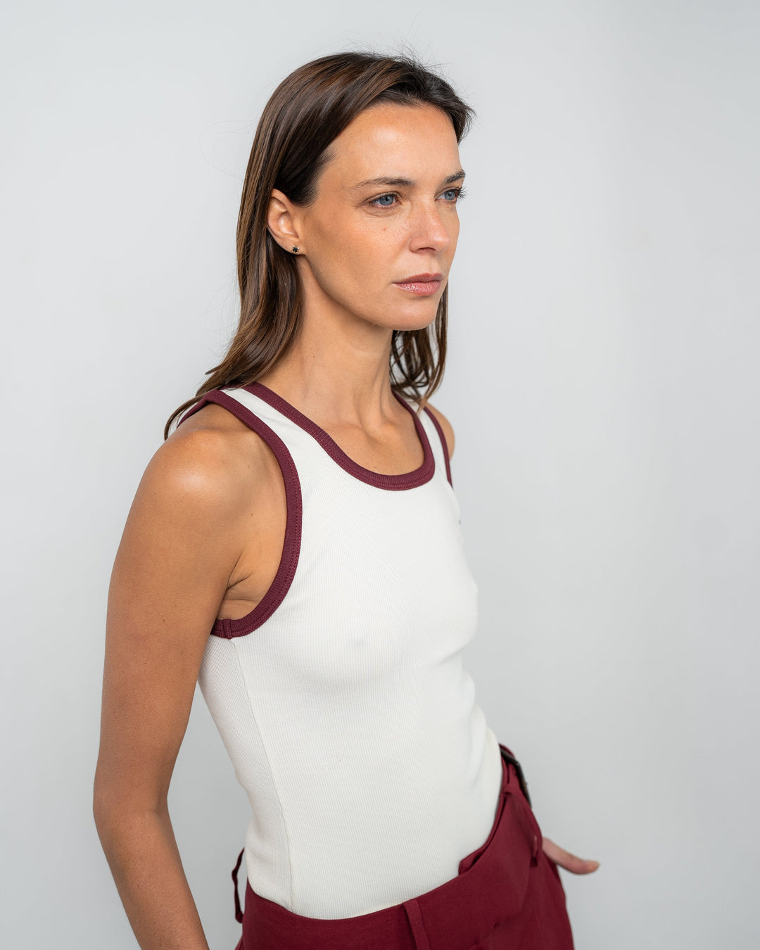 Tank top color Crudo - Vista trasera