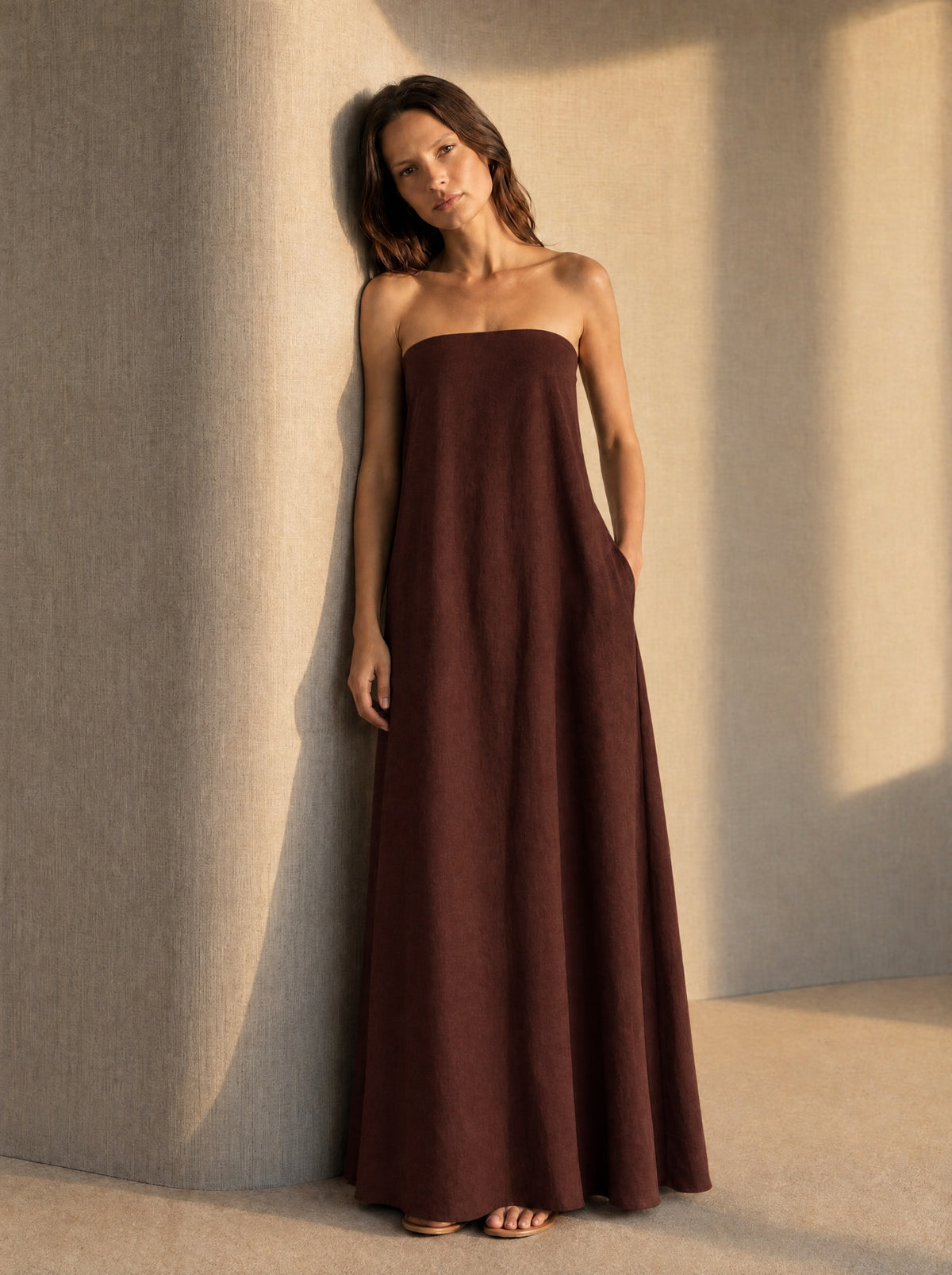 Vestido petra color Café - Detalle bolsillo